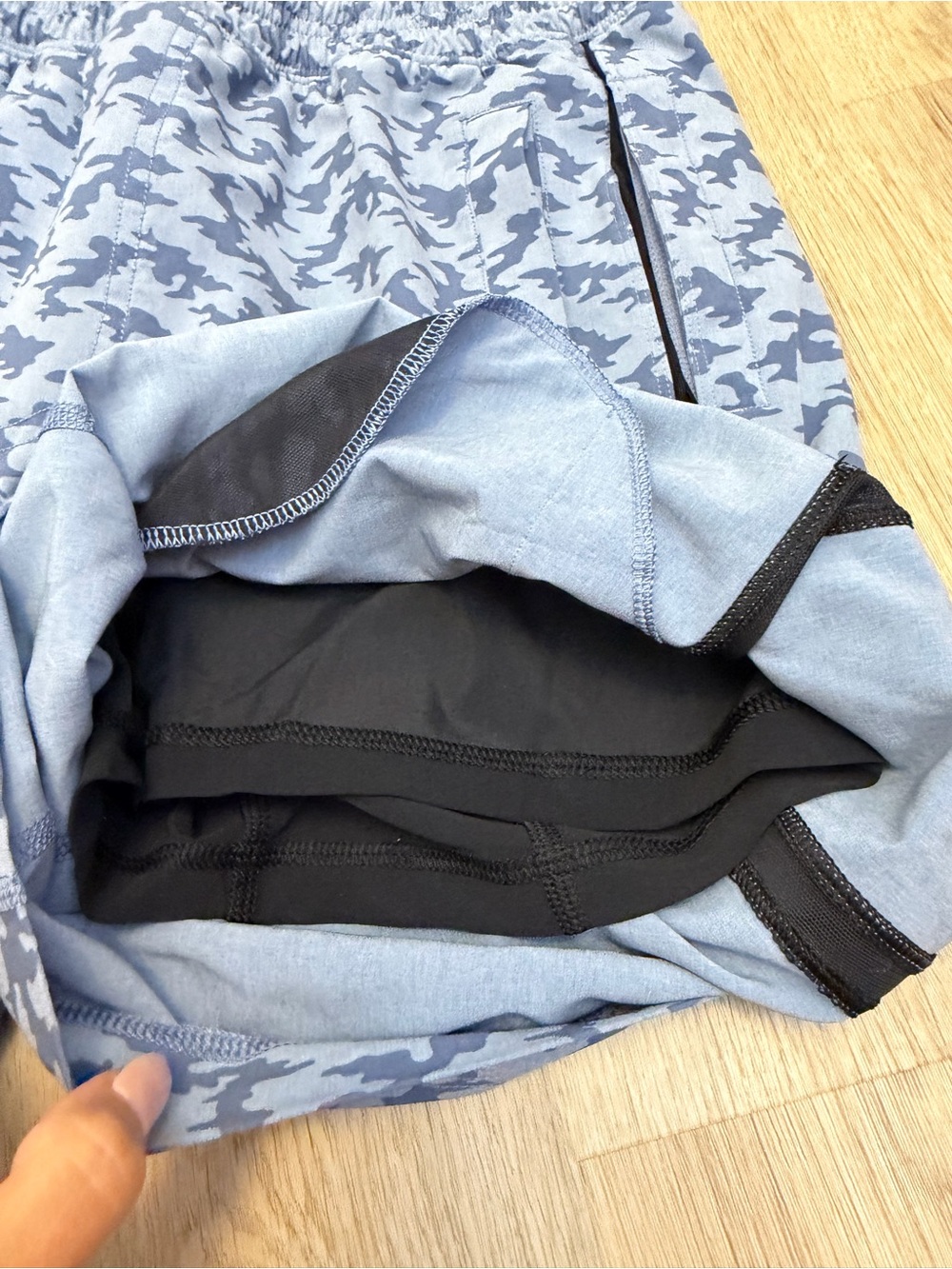 Lululemon Pace Breaker 9” Blue Camo Athletic Shorts - Picture 7 of 8